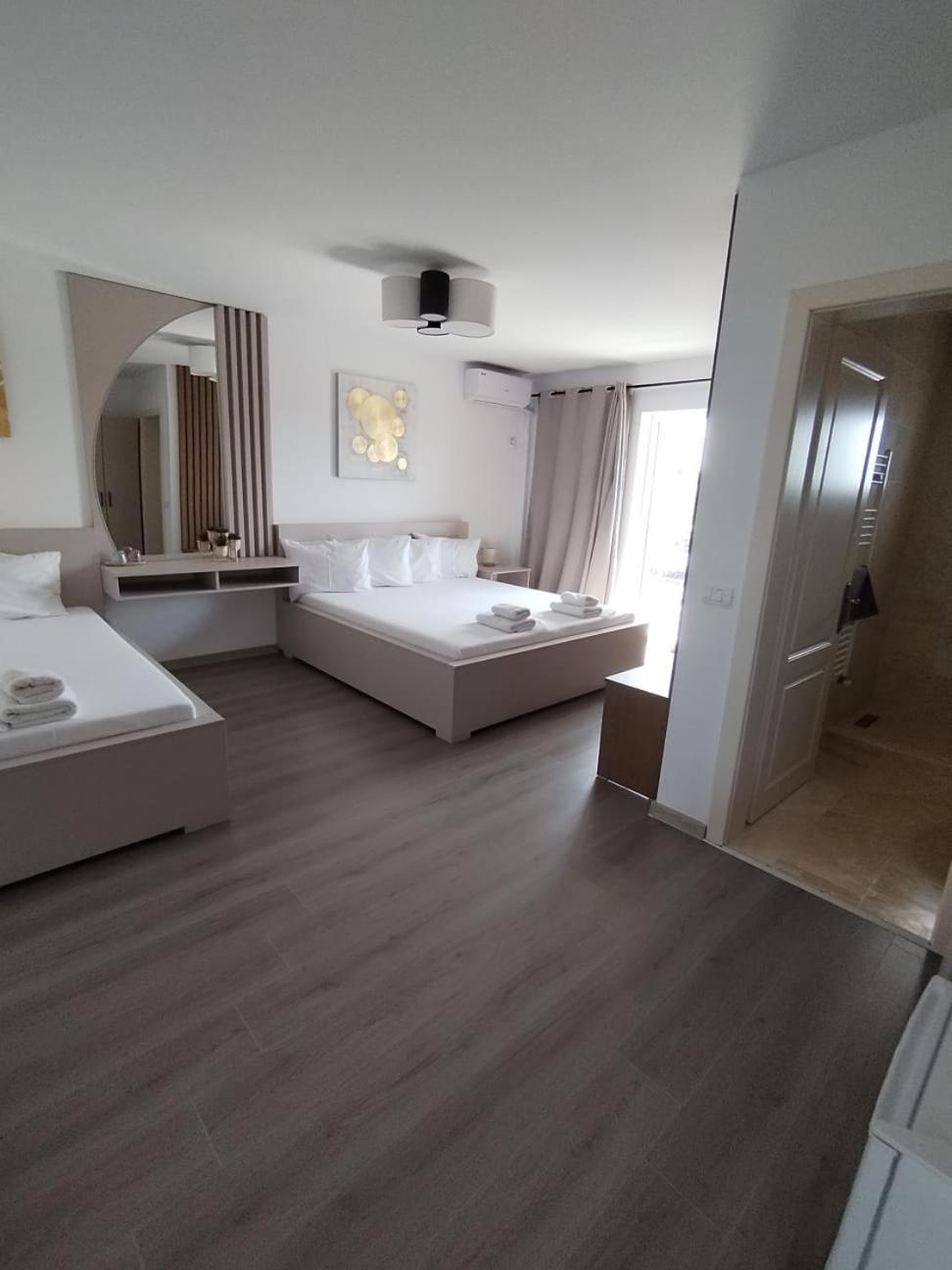 Pensiunea Prigoria Hotel Murighiol Buitenkant foto