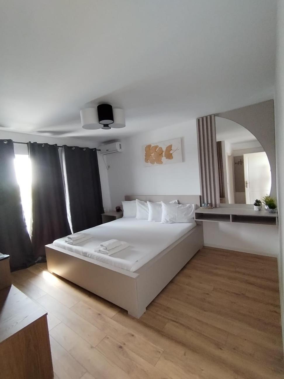 Pensiunea Prigoria Hotel Murighiol Buitenkant foto